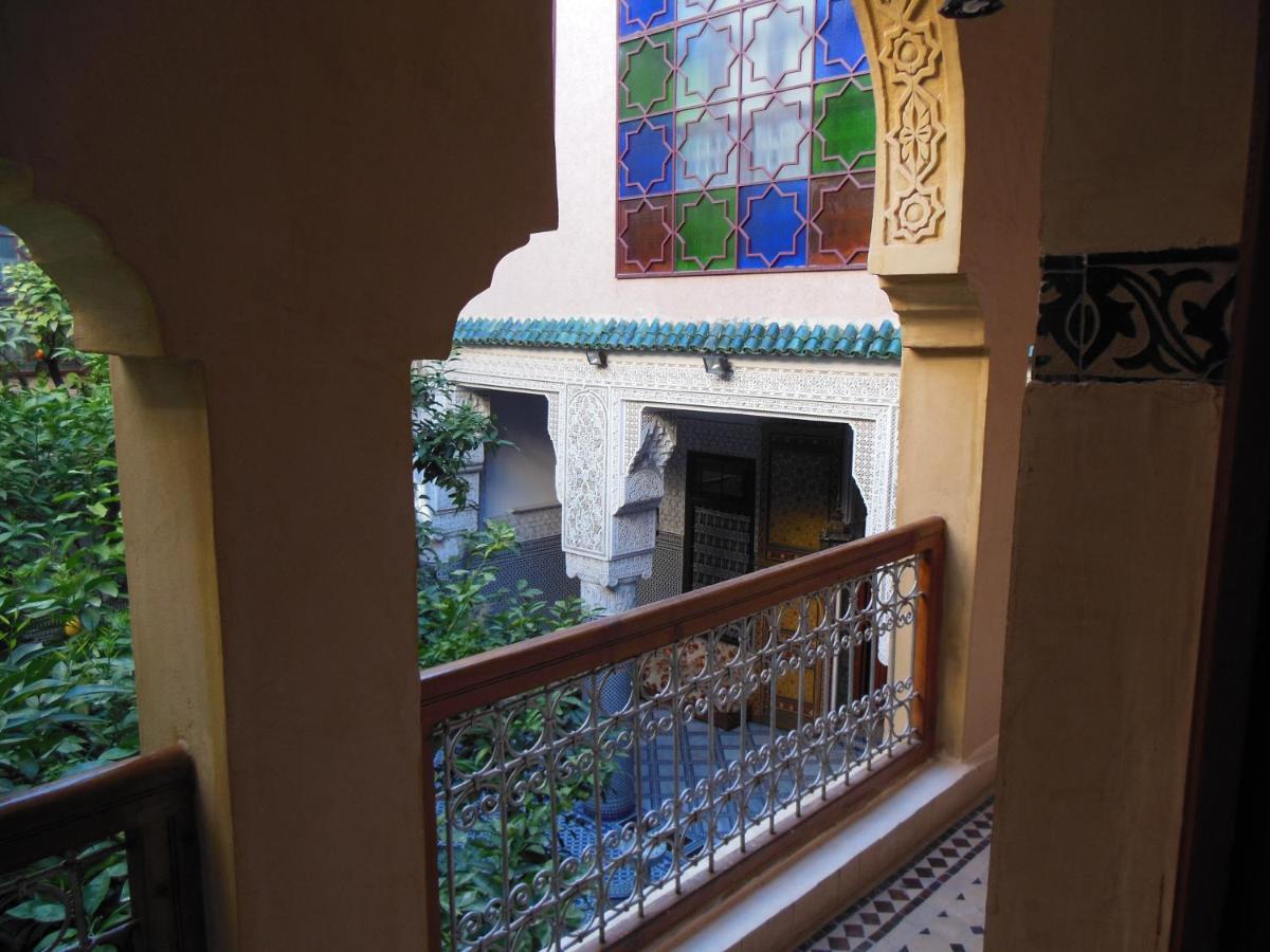 Riad Les Chrifis Navette Aeroport 24 Sur 24 페스 객실 사진