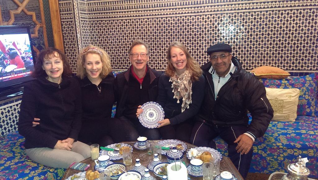Riad Les Chrifis Navette Aeroport 24 Sur 24 페스 외부 사진